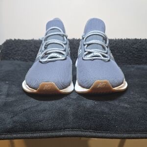 New Balance Men's Fresh Foam Roav Two Tone Grey and White Sneakers